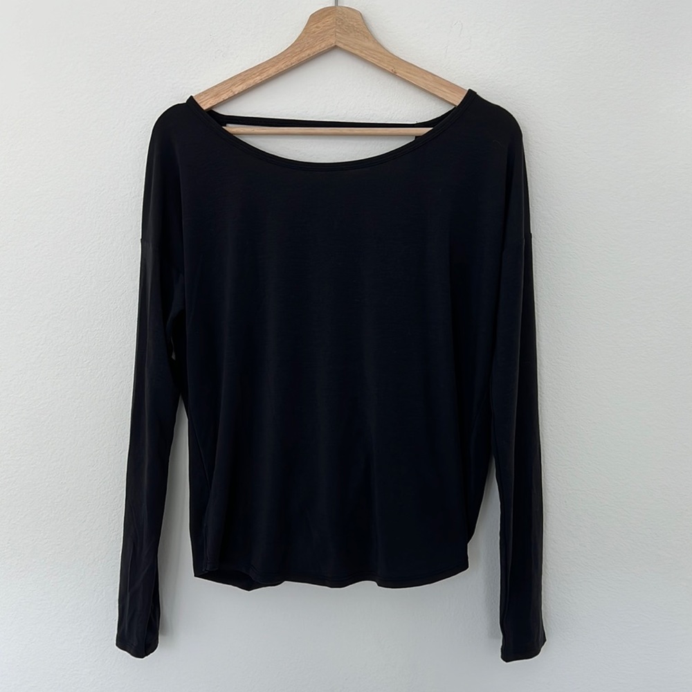 Gap yoga top